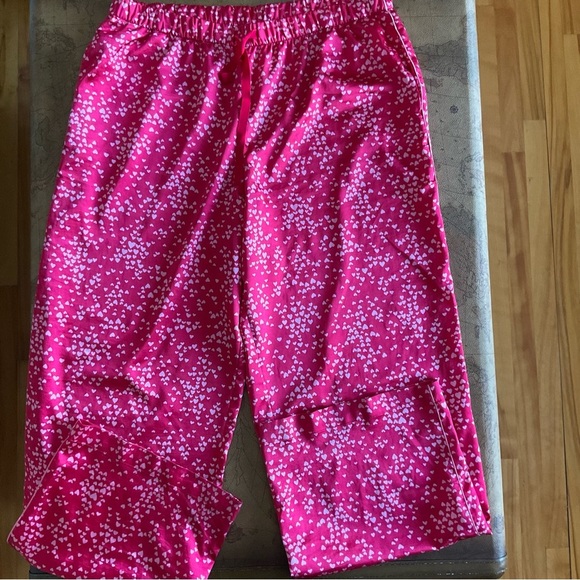 Victoria Secret red with hearts satin pyjamas - Picture 5 of 15